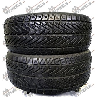 2x Vredestein Wintrac Xtreme 225/55R16 95H (225 55 16)