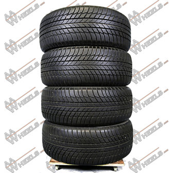 4x Bridgestone Blizzak LM001 * RFT 245/50R19 105V (245 50 19)