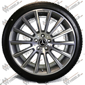 Mercedes C Klasse W205 Multispaaks AMG 19 inch originele velgen A2054011300 | A2054011400 | zomerbanden