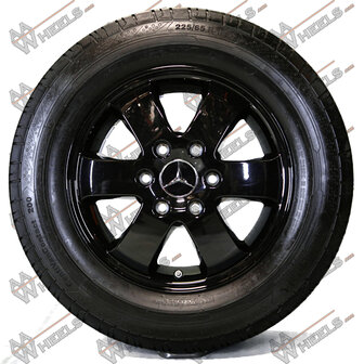 Mercedes Sprinter W906 W907 16 inch originele velgen A0004017104 | zomerbanden