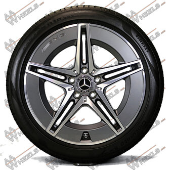 Mercedes C klasse W206 AMG 18 inch originele velgen A2064011700 | A2064011800 | Zomerbanden