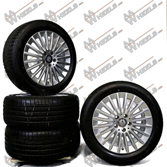 Mercedes C klasse W205 Multispaaks 17 inch originele velgen A2054010300 | Zomerbanden