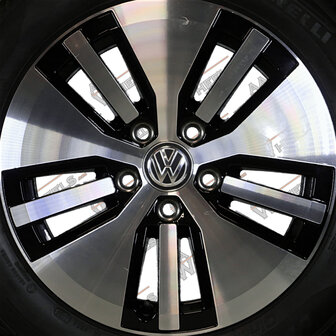 Volkswagen E-Golf GTE Astana 16 inch originele velgen 5GE601025 | Winterbanden