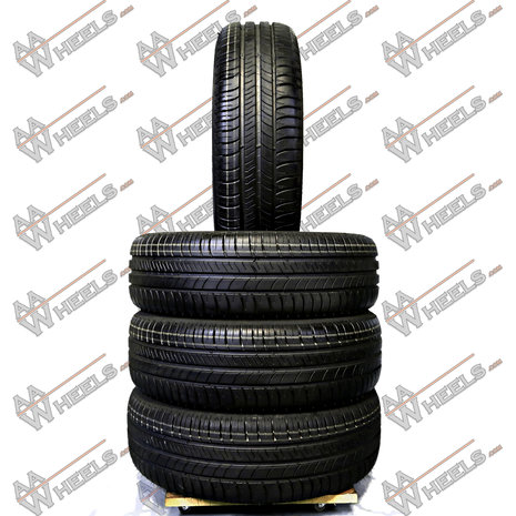 4x Michelin Energy Saver + XL 195/65R15 95T (195 65 15)