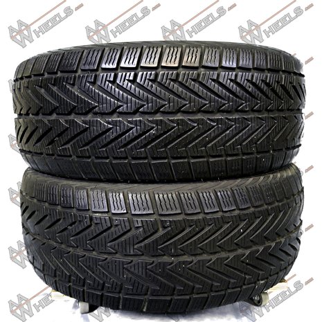 2x Vredestein Wintrac Xtreme 225/55R16 95H (225 55 16)