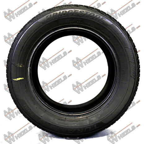 4x Bridgestone Turanza T001 225/55R16 95V (225 55 16)