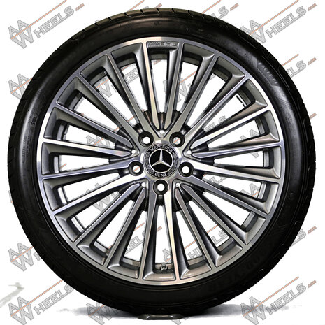 Mercedes C klasse W206 AMG Multispaaks 19 inch originele velgen A2064011900 | A2064012000 | Zomerbanden