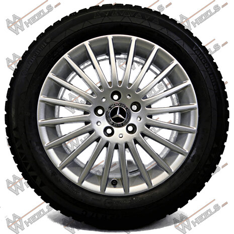 Mercedes Vito V klasse  W447 17 inch originele velgen A4474014900 | Winterbanden